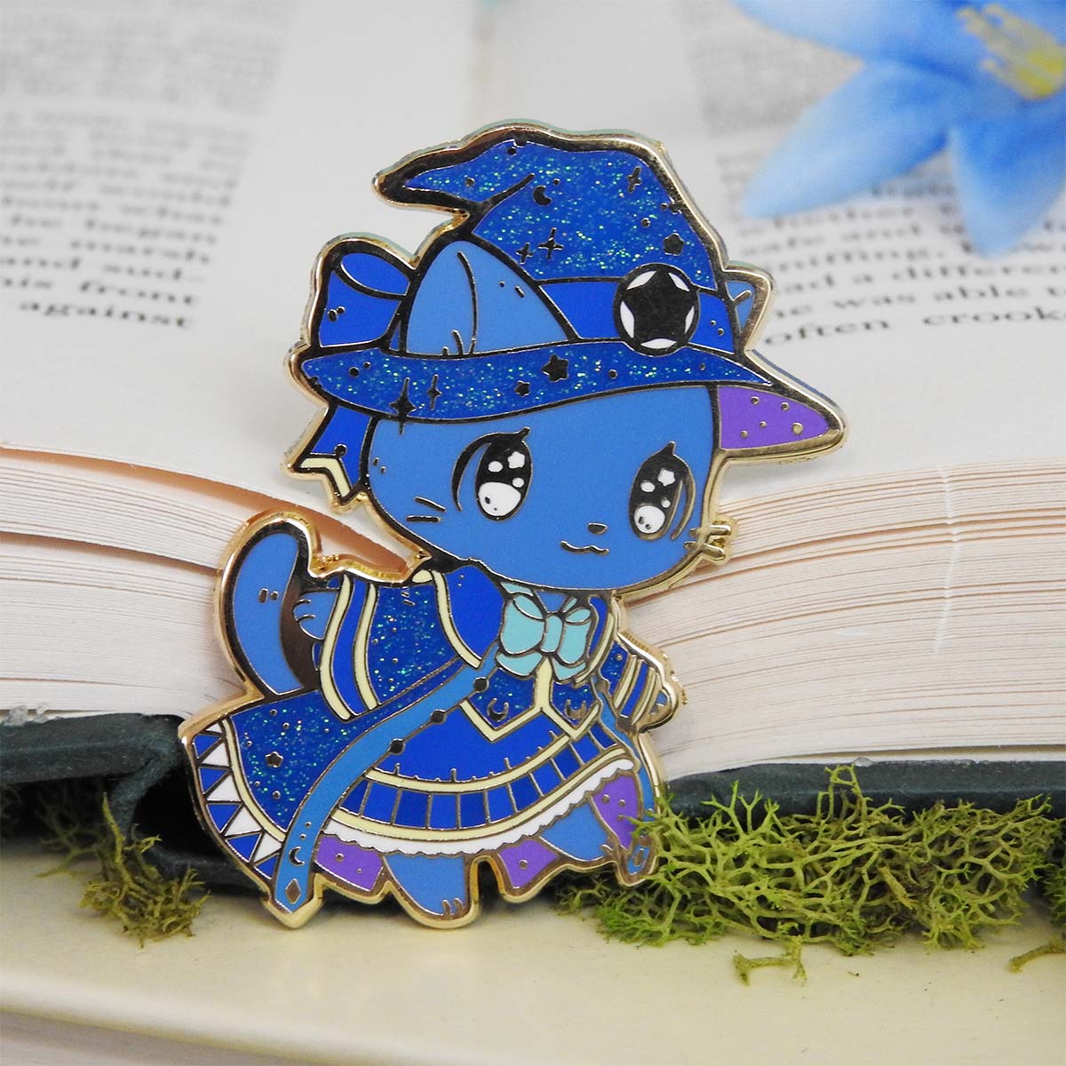Moonlight Magic Celestial Mage Cat Enamel Pin