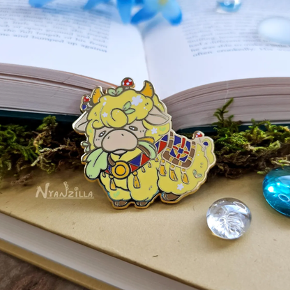 Golden Magical Creature - DnD - RPG - Fantasy